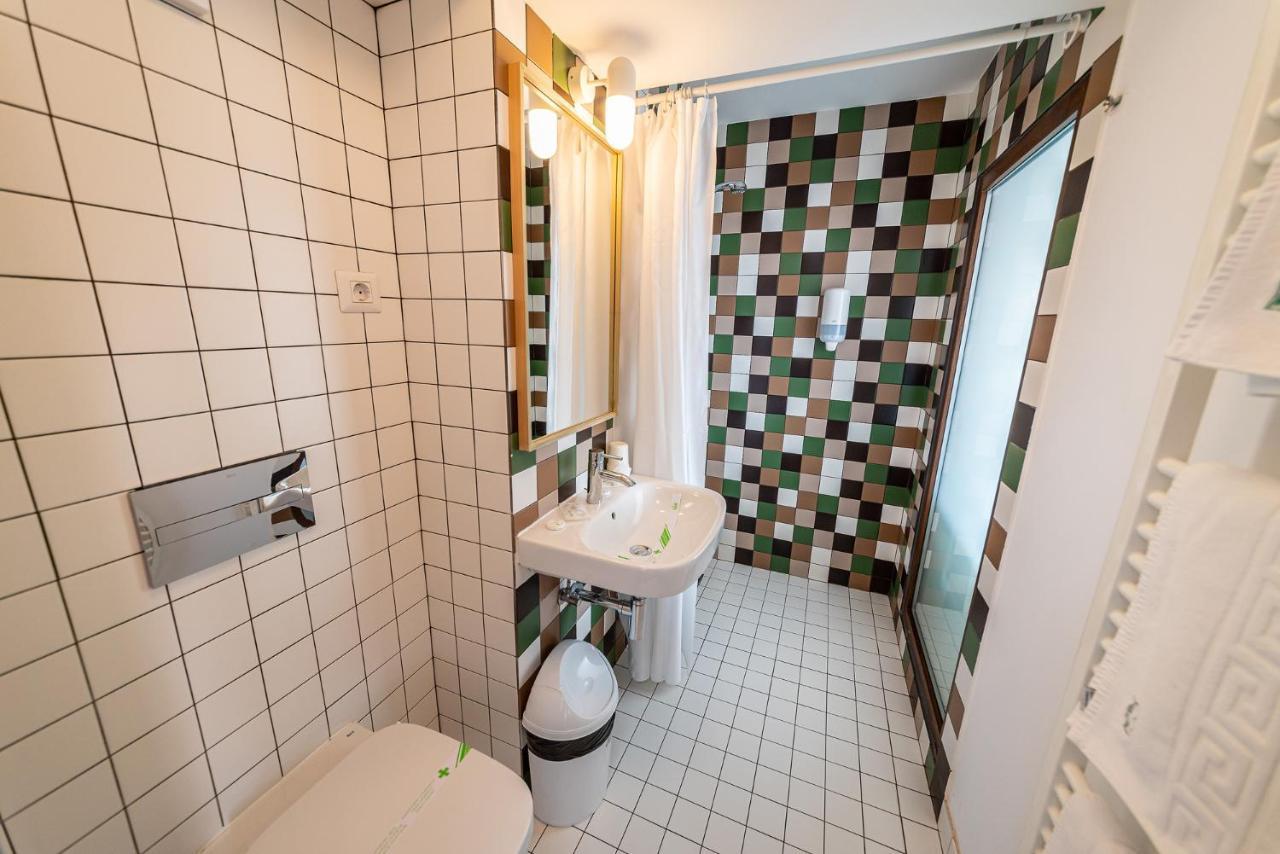 Hotel Complex Hotelier Cota O Mie 3*