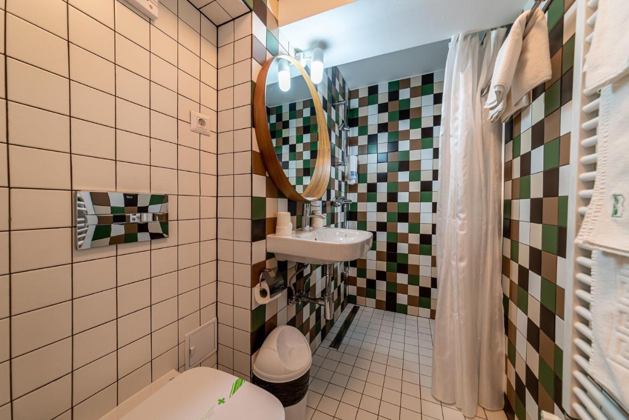 Complex Hotelier Cota O Mie Hotel