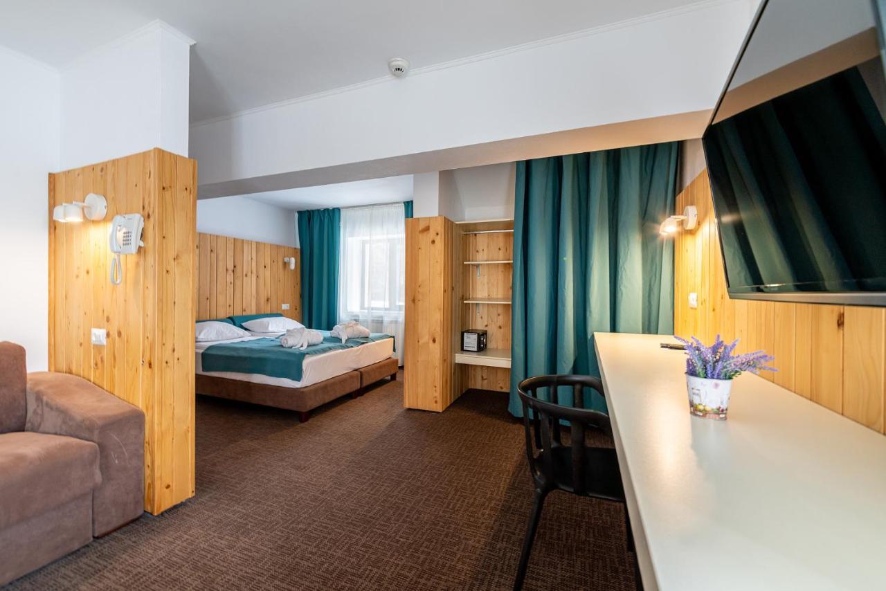 Complex Hotelier Cota O Mie Hotel